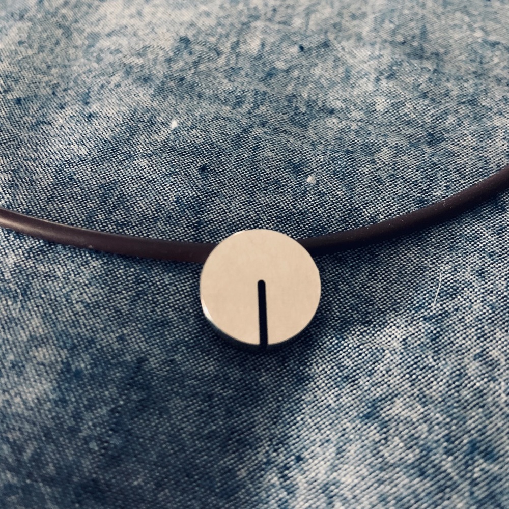 TeNo Stainless Steel Disc Pendant w/ Rubber Chain
